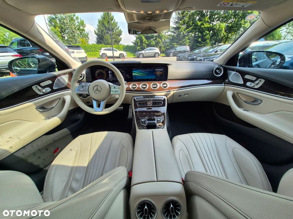 Mercedes-Benz CLS - 19