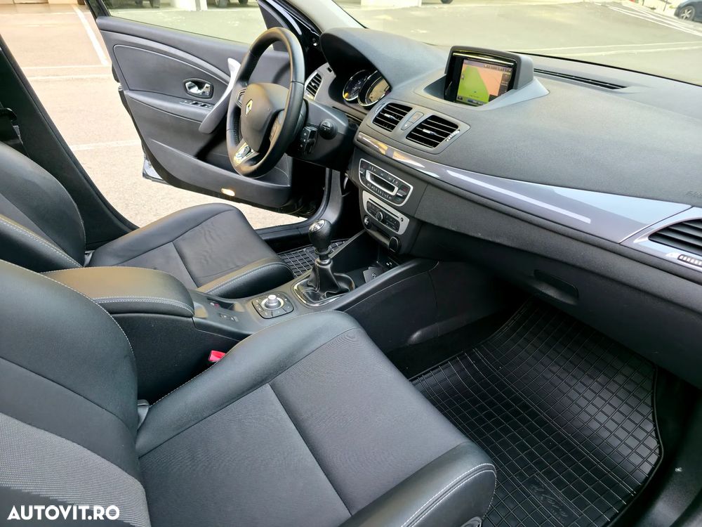 Renault Megane ENERGY dCi 110 Start & Stop Paris Business - 8