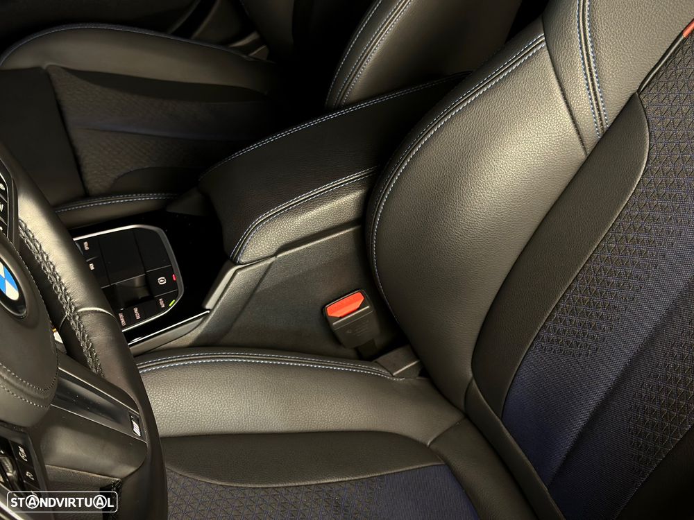 BMW 116 d Pack M Auto - 31