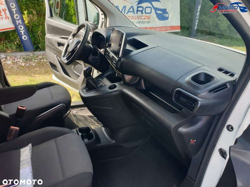 Opel COMBO ZABUDOWA WARSZTATOWA - 31