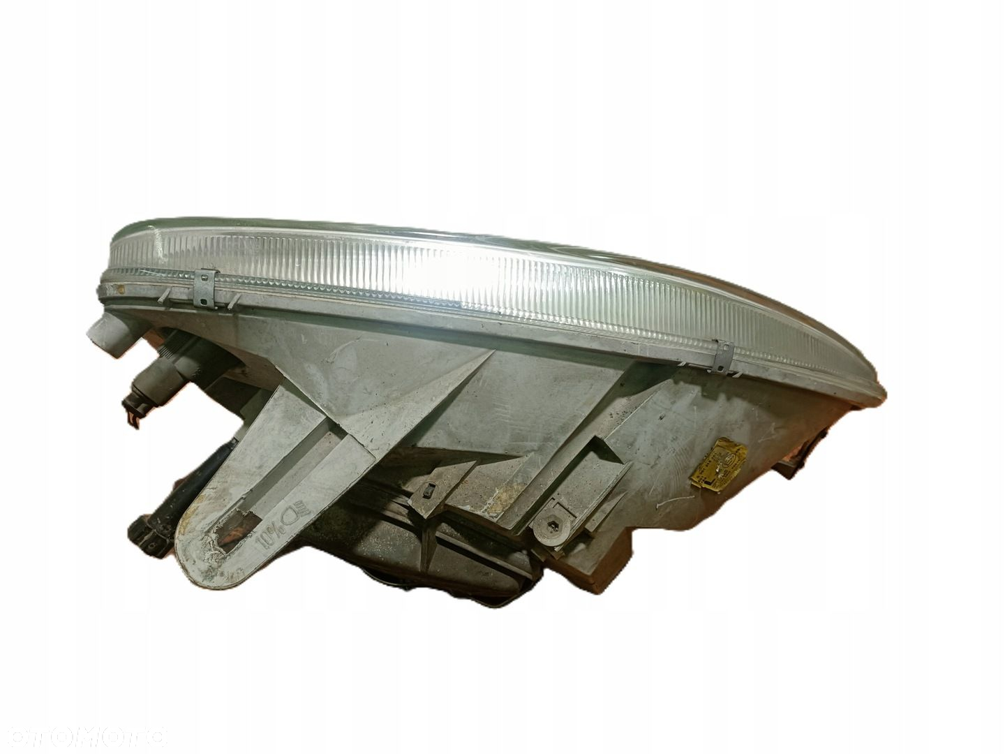 GAZ GAZELA 94-10 r. LAMPA REFLEKTOR LEWY PRZÓD LEWA PRZEDNIA EU + - 7