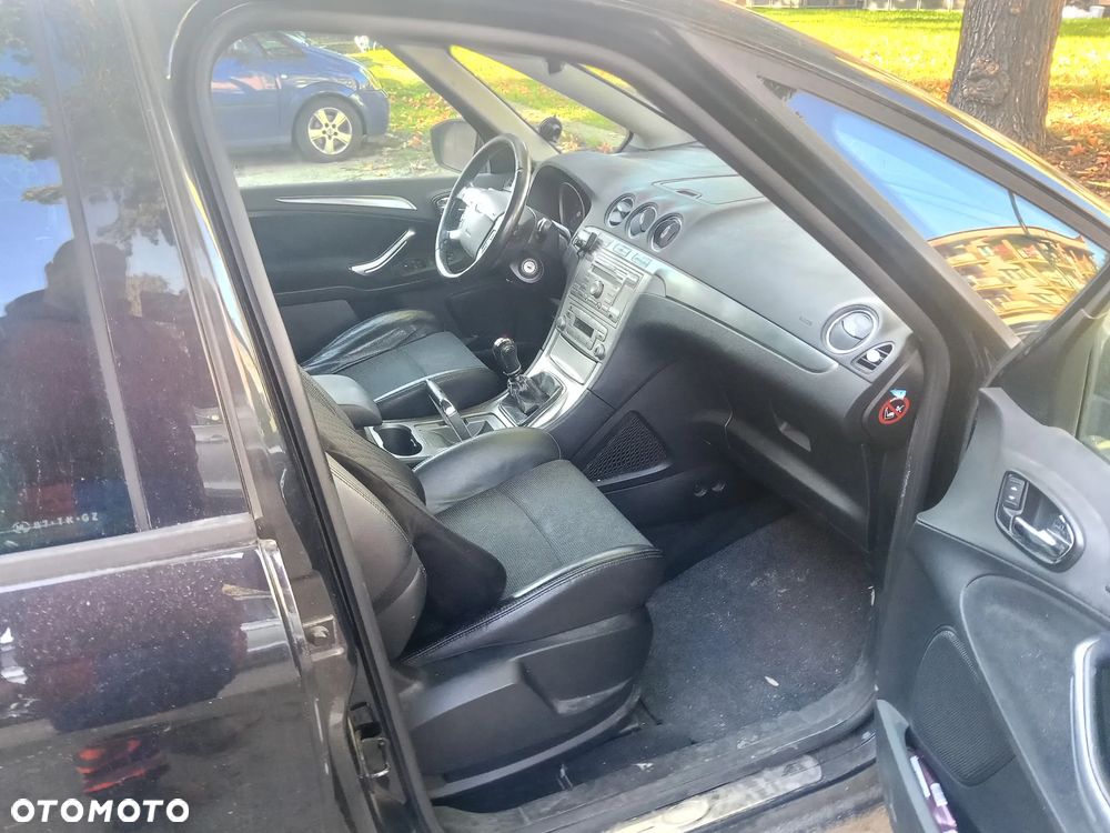 Ford S-Max - 5