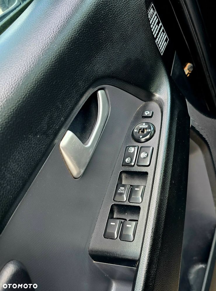 Kia Sportage 1.7 CRDI 2WD Attract - 13