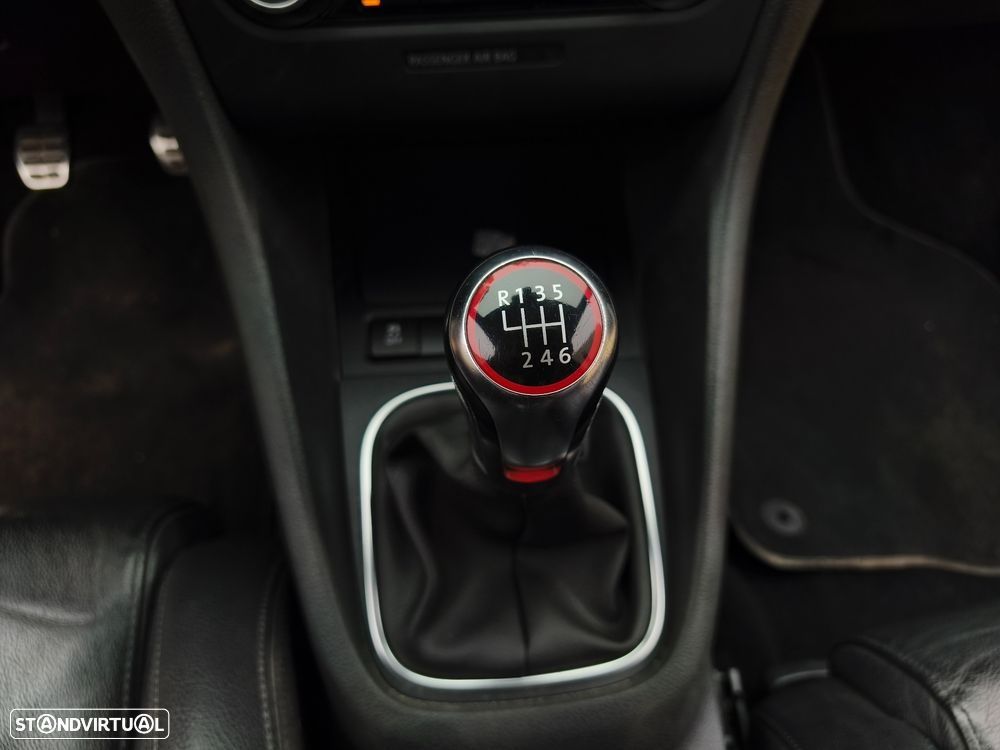 VW Golf 2.0 TSi GTI - 13