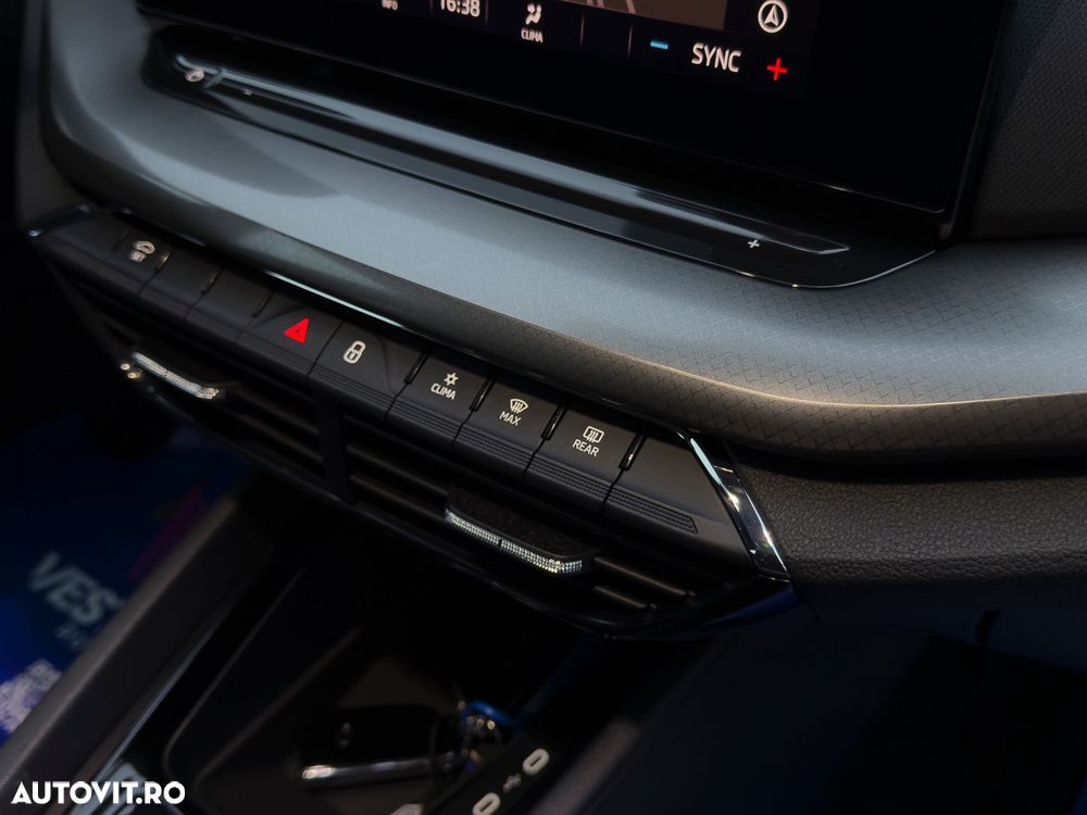 Skoda Octavia Combi 2.0 TDI DSG Tour - 21