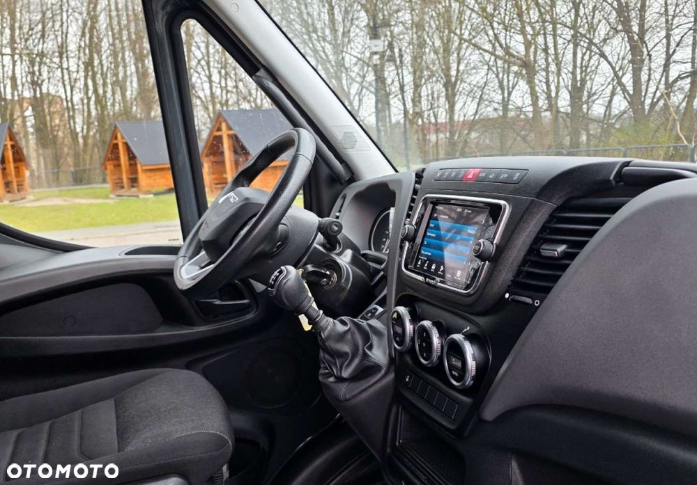 Iveco Daily 35S18 - 24