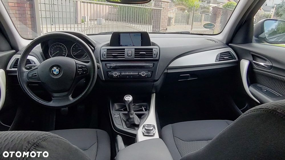 BMW Seria 1 118d - 28