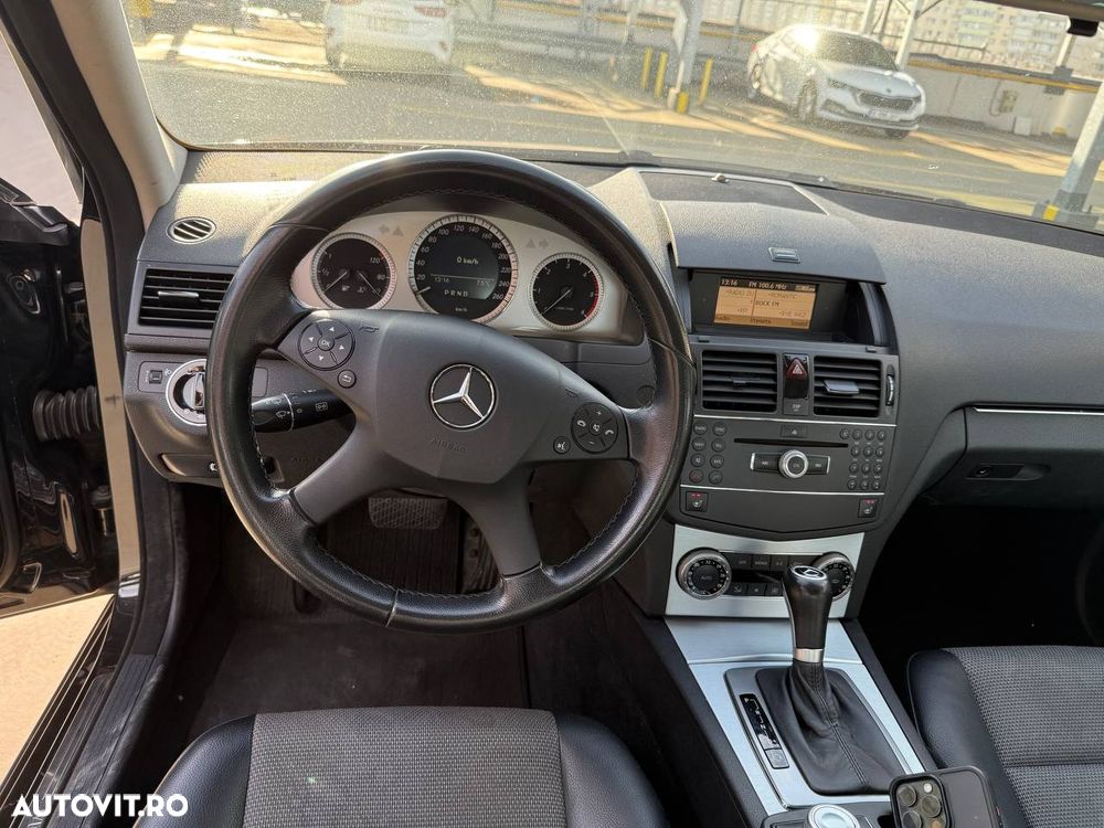 Mercedes-Benz C - 19