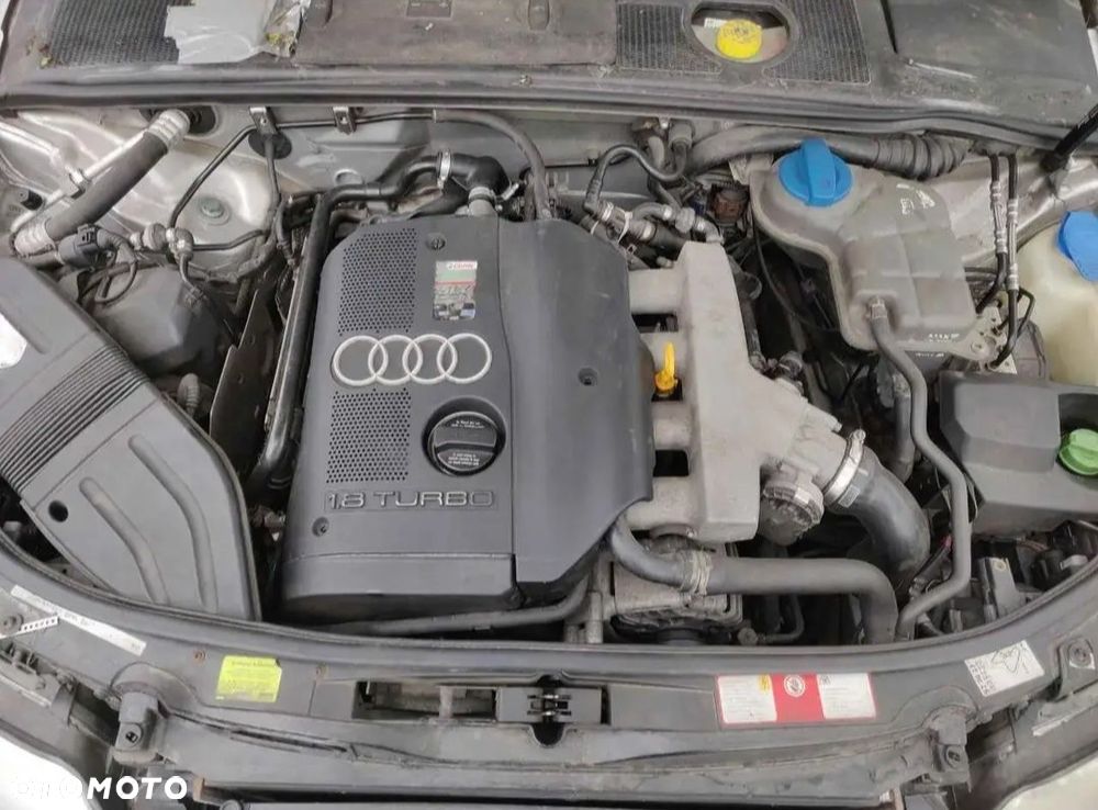 Audi A4 Limousine - 7