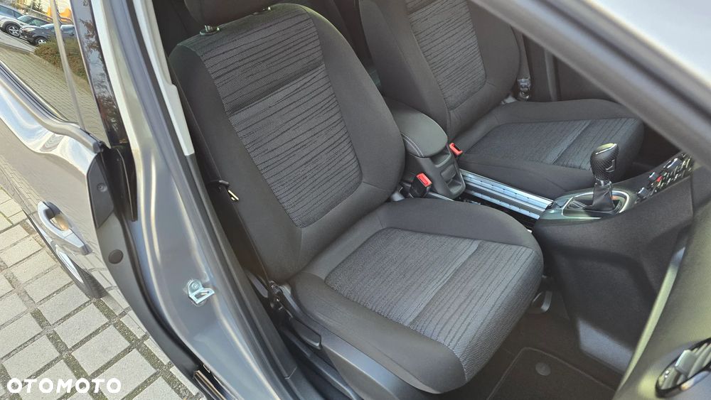 Opel Meriva - 25