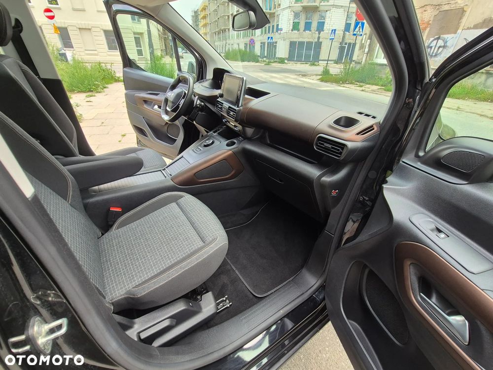 Peugeot Rifter PureTech 130 L1 EAT8 GT - 12