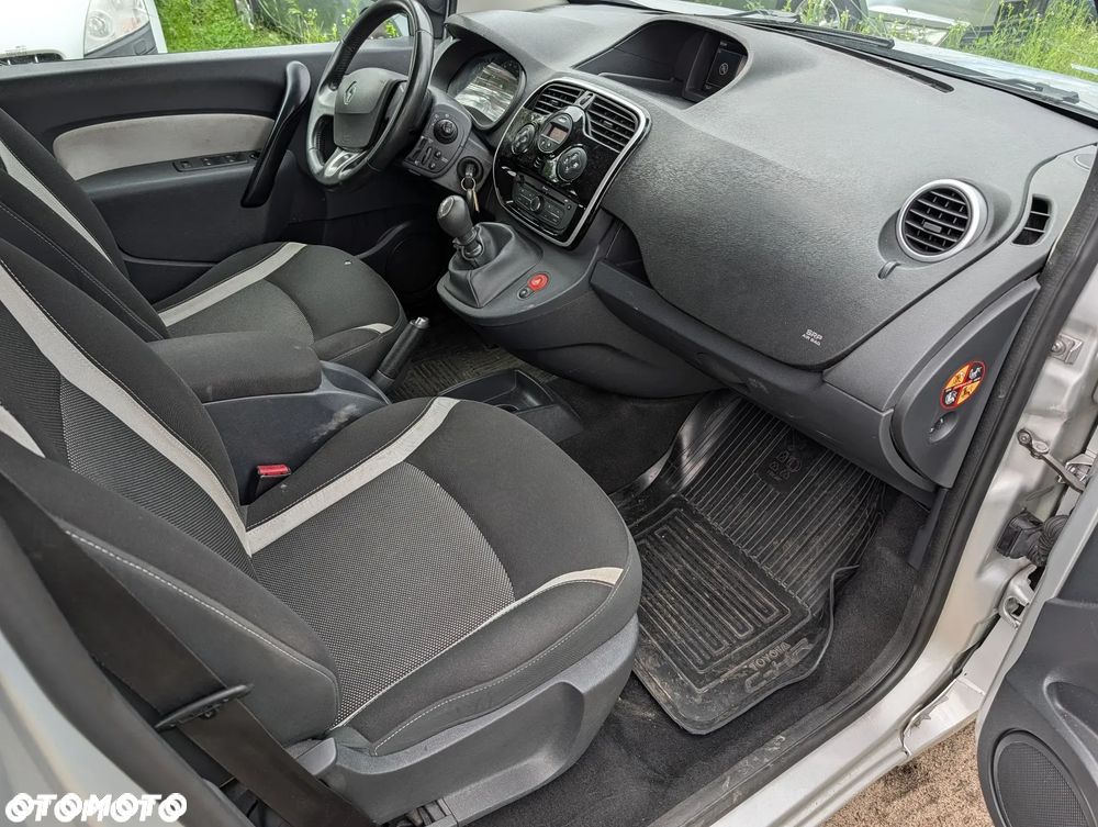 Renault Kangoo ENERGY dCi 110 FAP Start & Stop Grand - 16