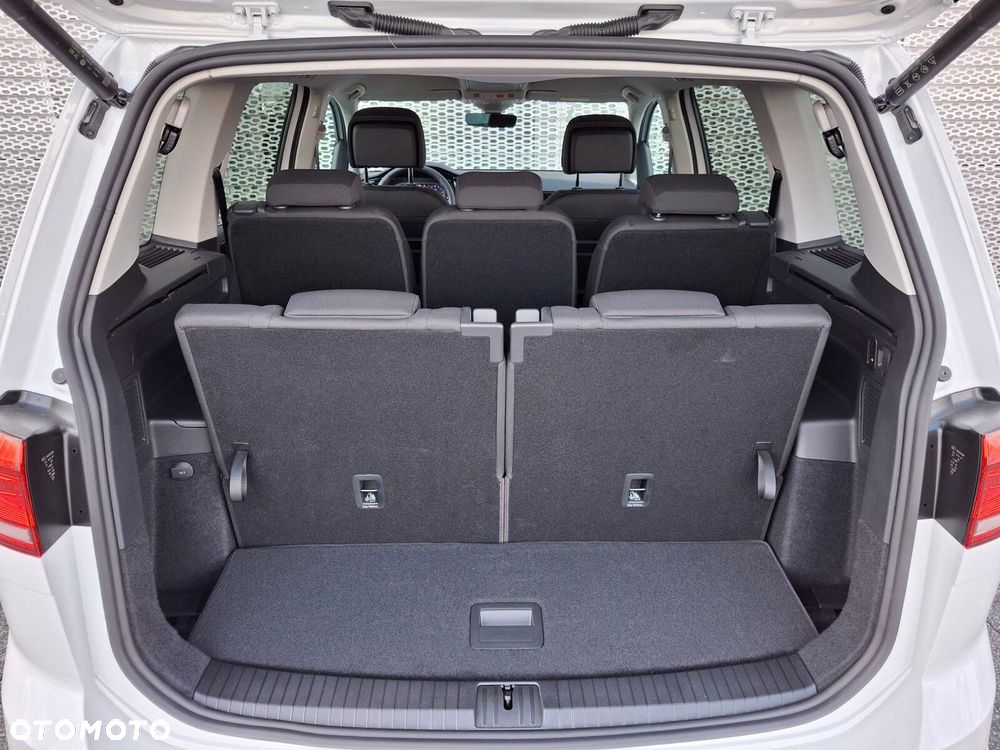 Volkswagen Touran 2.0 TDI BMT Highline DSG - 26