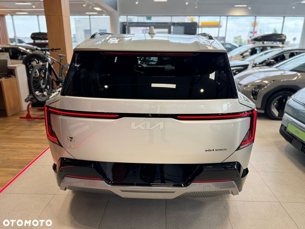 Kia EV5 - 5