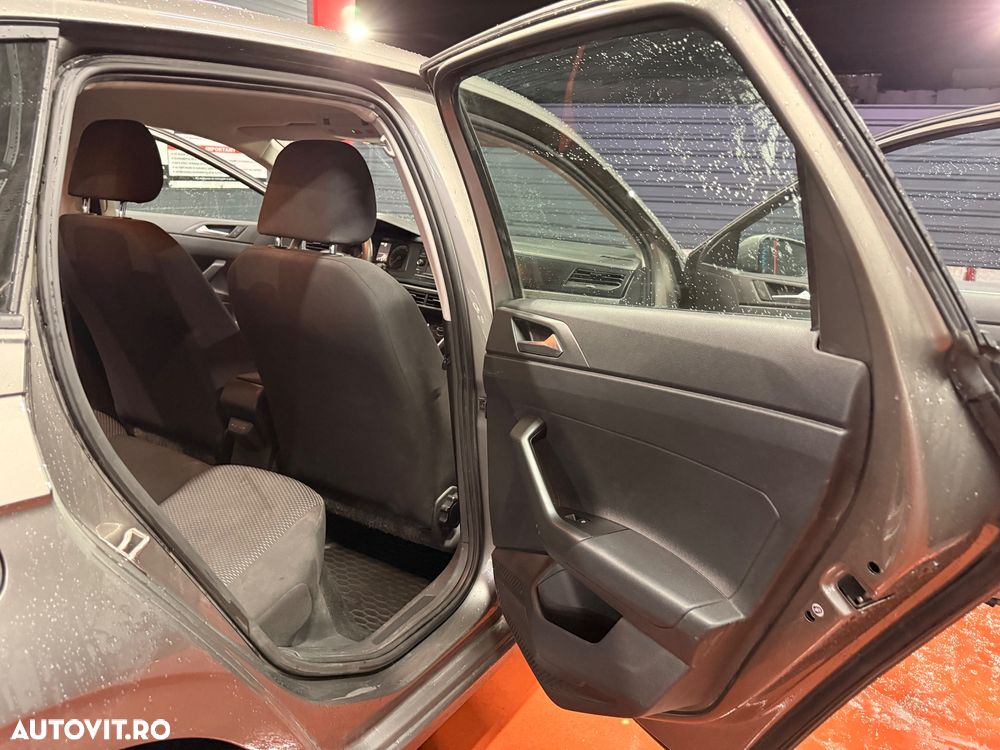 Volkswagen Polo 1.0 - 12
