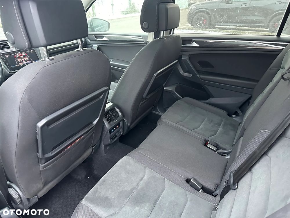 Volkswagen Tiguan Allspace 2.0 TDI 4Mot SCR Highline DSG 7os - 23