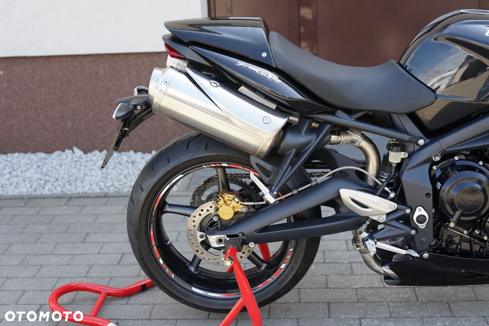 Triumph Street Triple - 5