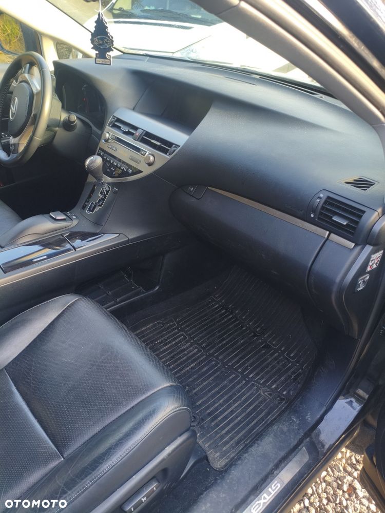 Lexus RX - 7