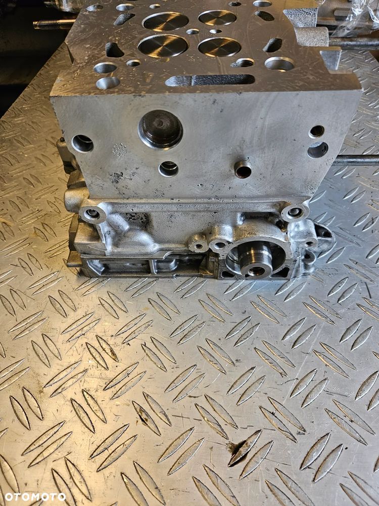 głowica peugeot, citroen 2.0 hdi 9641752610 - 7