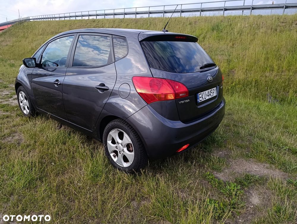 Kia Venga 1.6 Business Line - 4