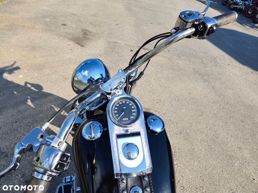 Harley-Davidson Softail Heritage Classic - 33