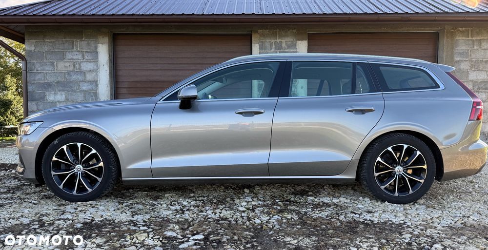 Volvo V60 2018 photo 2