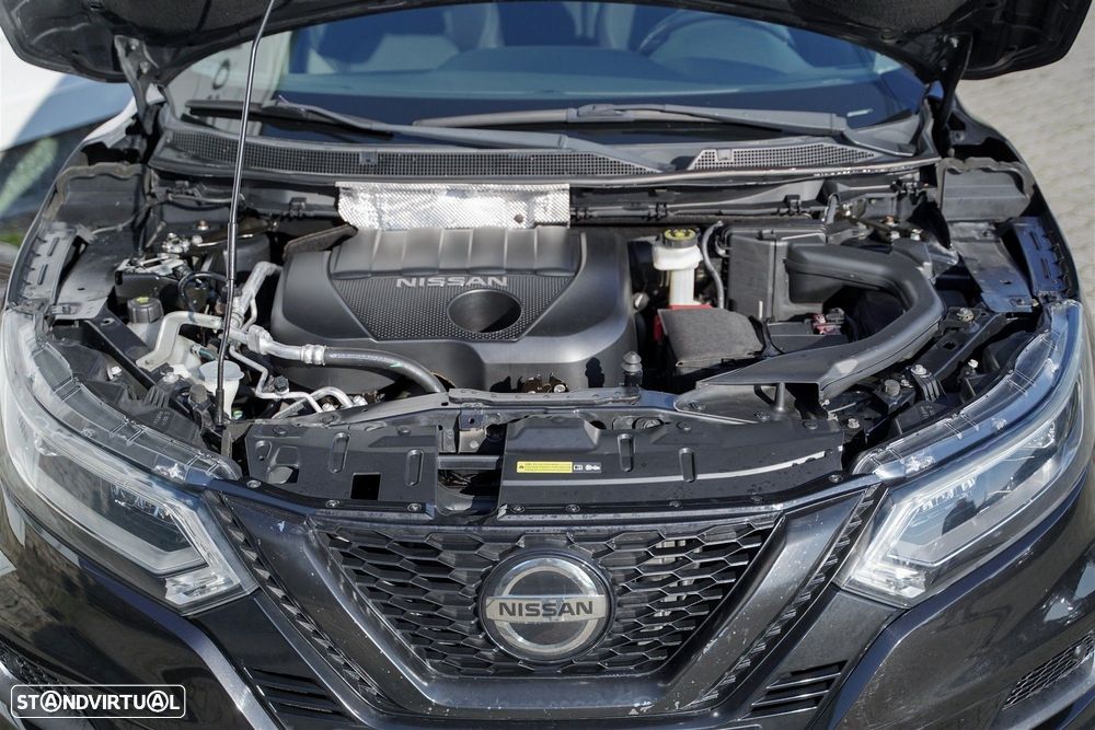 Nissan Qashqai 1.5 dCi N-Connecta 18 - 34