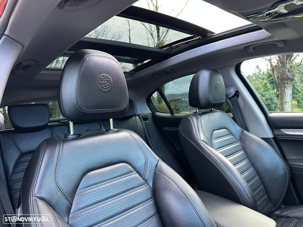 Alfa Romeo Stelvio 2.2 D Sprint AT8 - 27