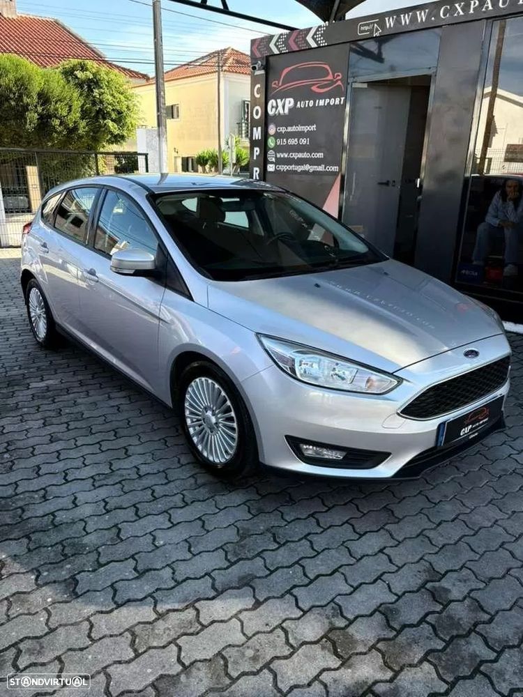 Ford Focus 1.5 EcoBlue S&S Aut. COOL&CONNECT - 2