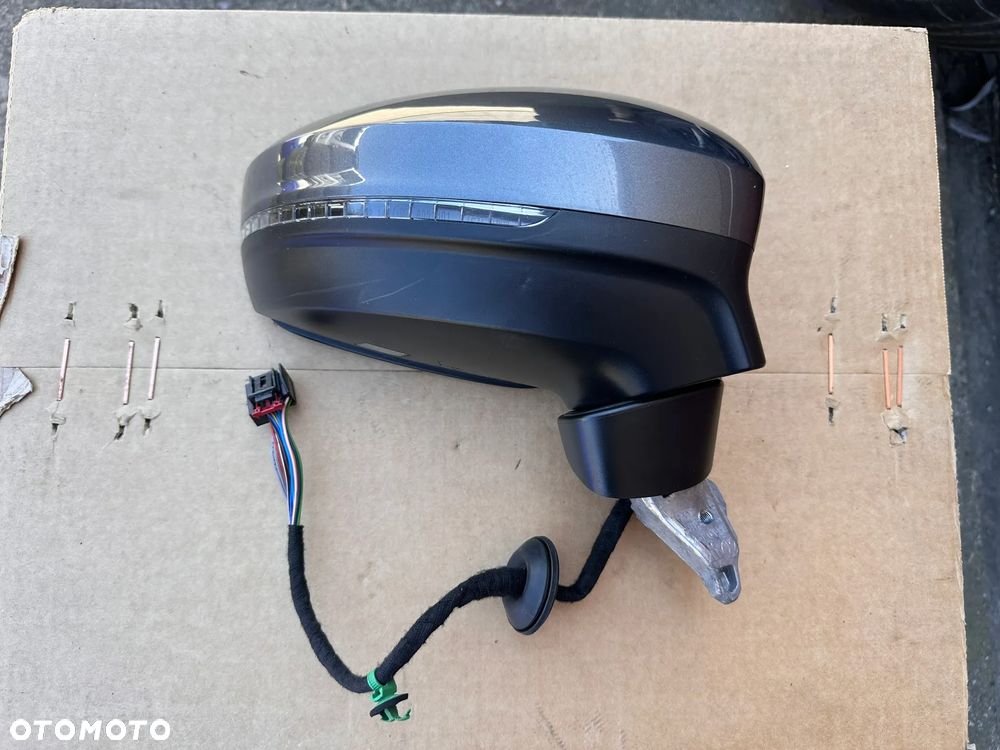 Lusterko prawe VW Tiguan II 2 5NA 13K 13PIN - 1