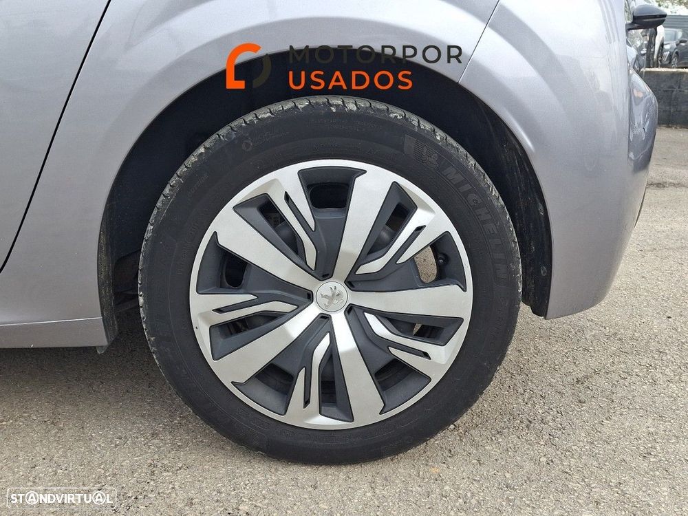 Peugeot 208 1.2 PureTech Active Pack - 11