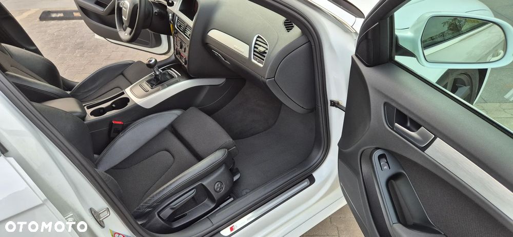 Audi A4 Avant 1.8 TFSI quattro S line Sportpaket (plus) - 13