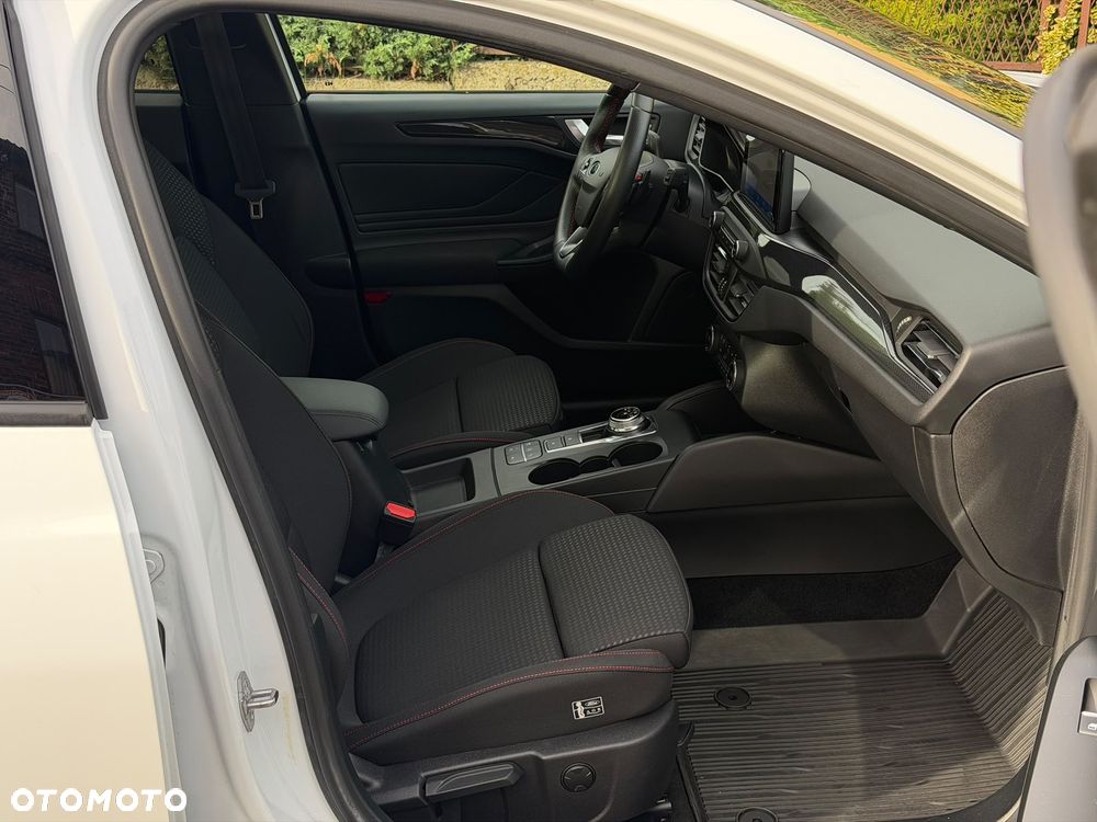 Ford Focus 2.0 TDCi ST-Line Black ASS PowerShift - 22