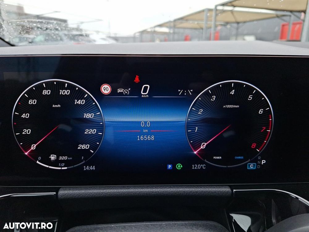 Mercedes-Benz GLA 220 4MATIC 8G-DCT AMG Line Advanced Plus - 23