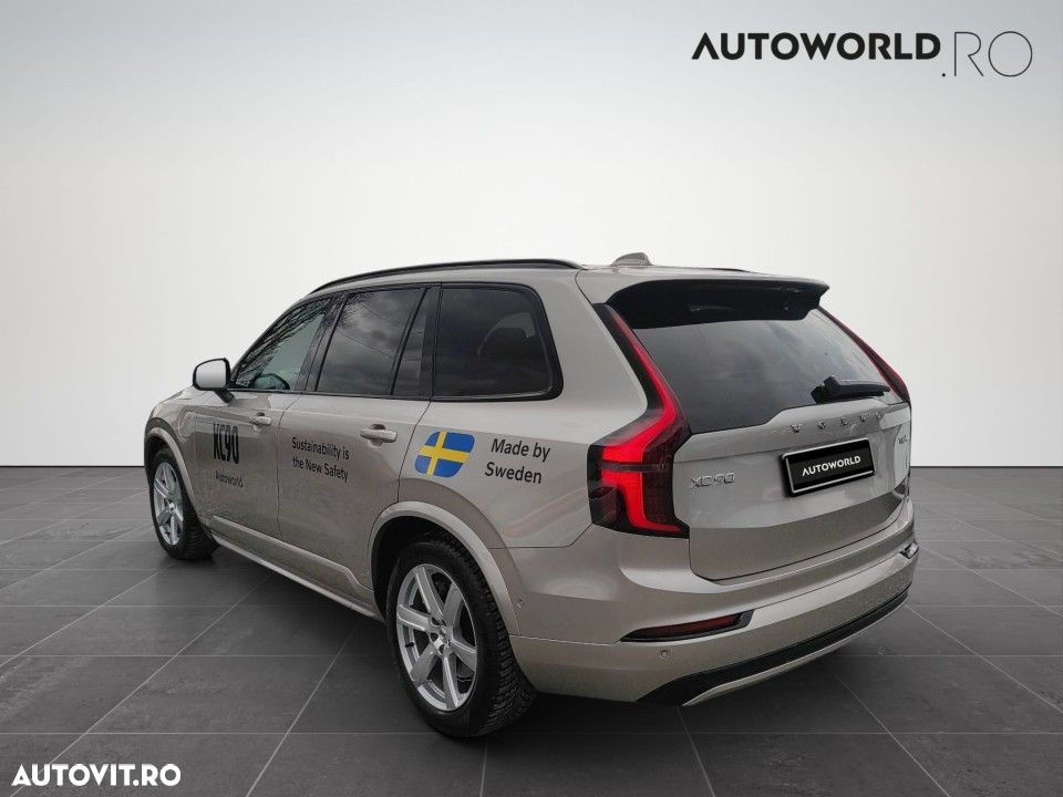 Volvo XC 90 T8 AWD PHEV Ultra Dark - 6