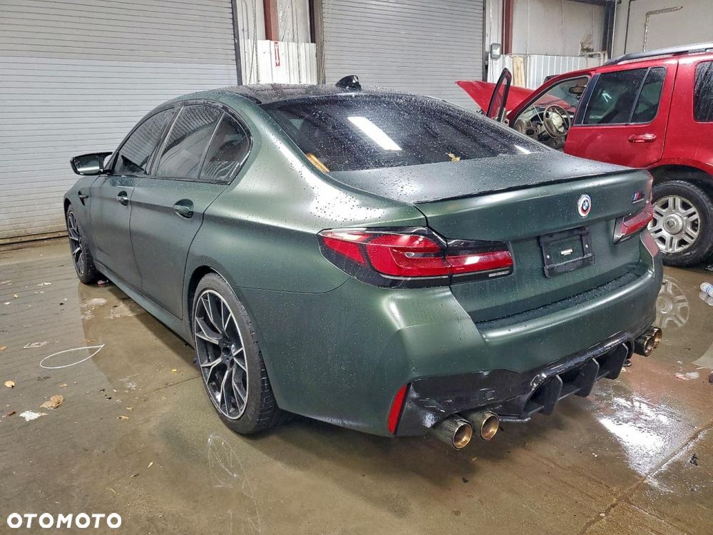 BMW M5 - 5