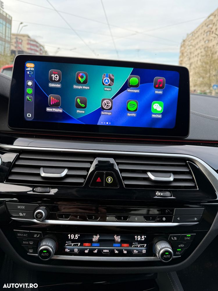 BMW Seria 5 520d Aut. Luxury Line - 23