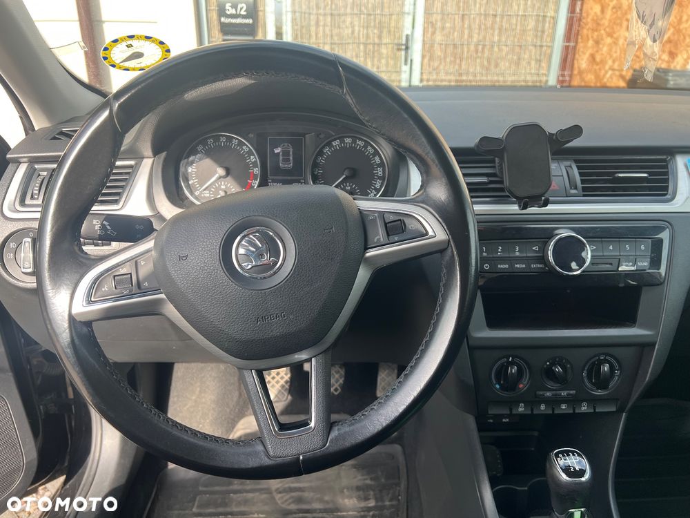 Skoda RAPID 1.6 TDI DPF Ambition - 6