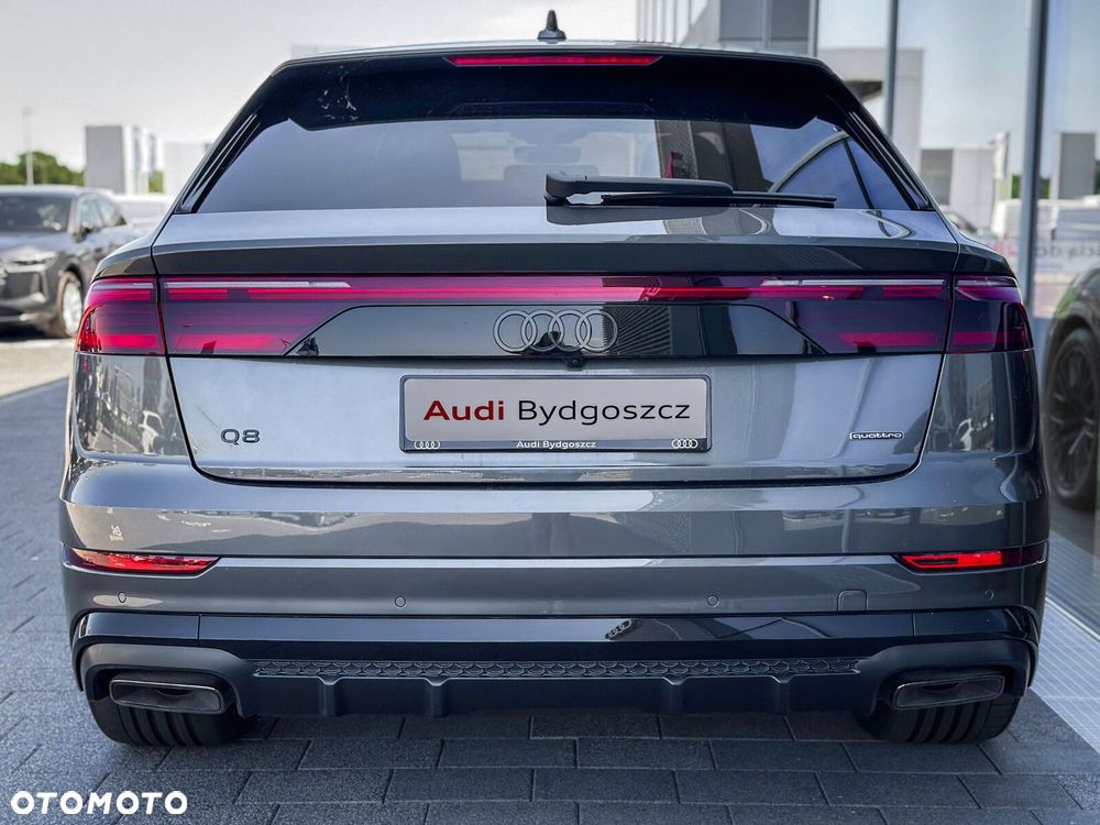 Audi Q8 - 14