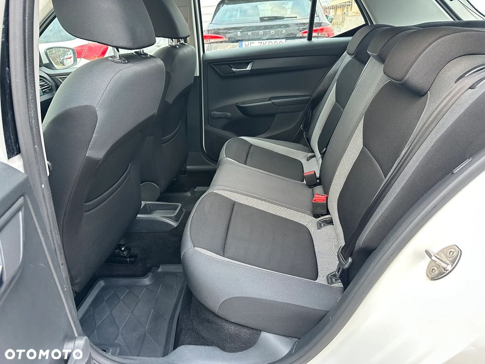 Skoda Fabia - 21