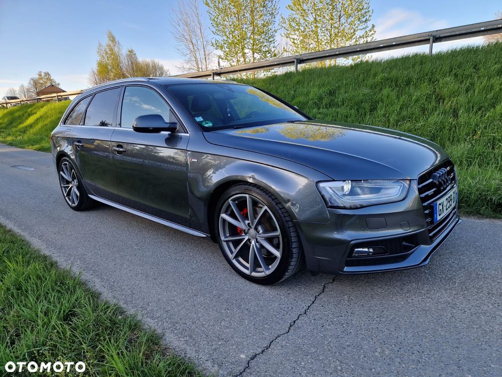 Audi A4 Avant - 1