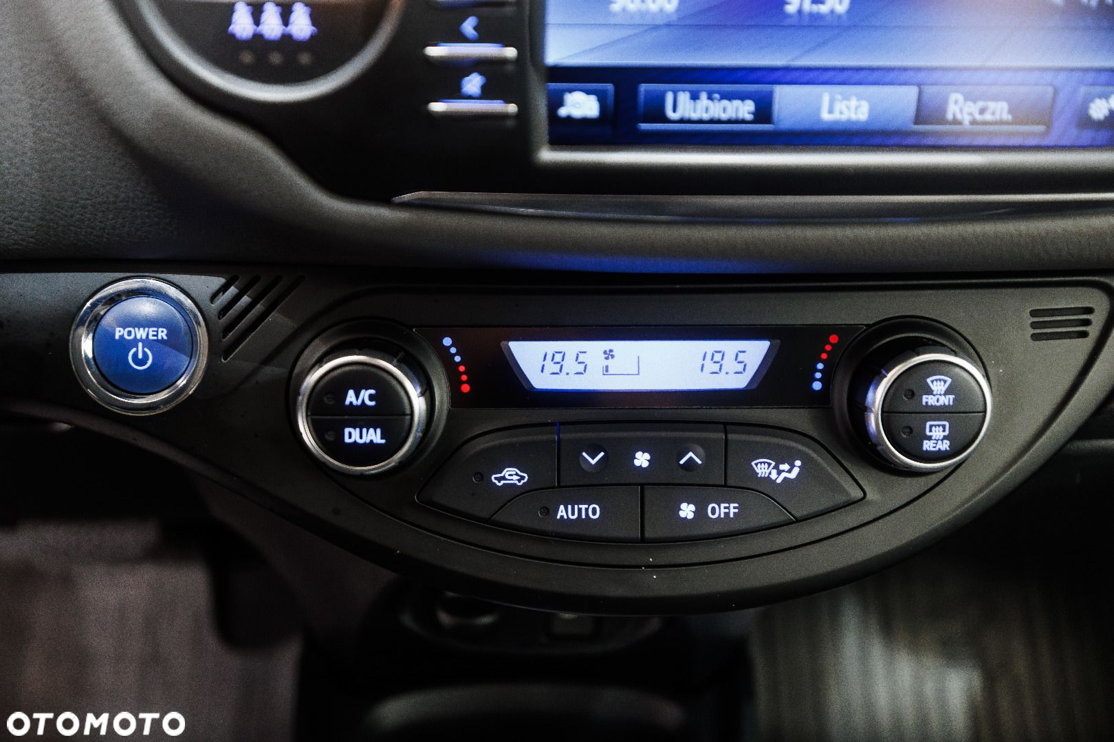 Toyota Yaris - 16