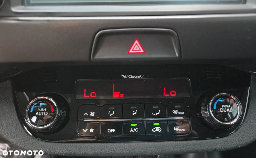 Kia Sportage 1.7 CRDI 2WD Attract - 28