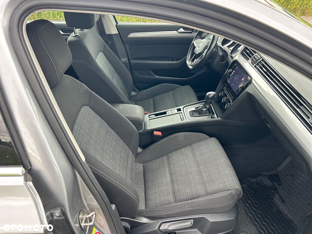 Volkswagen Passat 1.5 TSI EVO Business DSG - 31