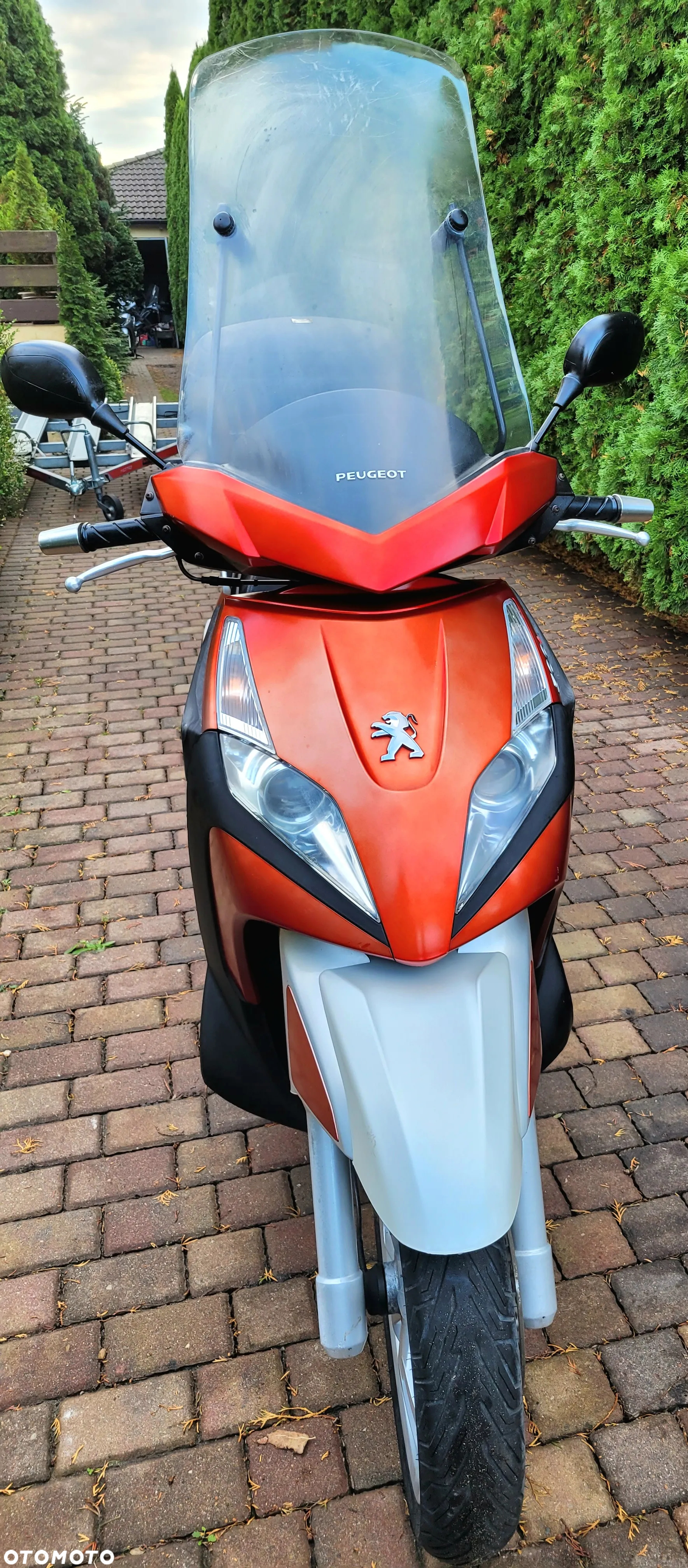Peugeot Geopolis - 11