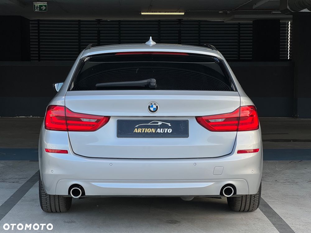 BMW Seria 5 530d xDrive Sport Line - 10