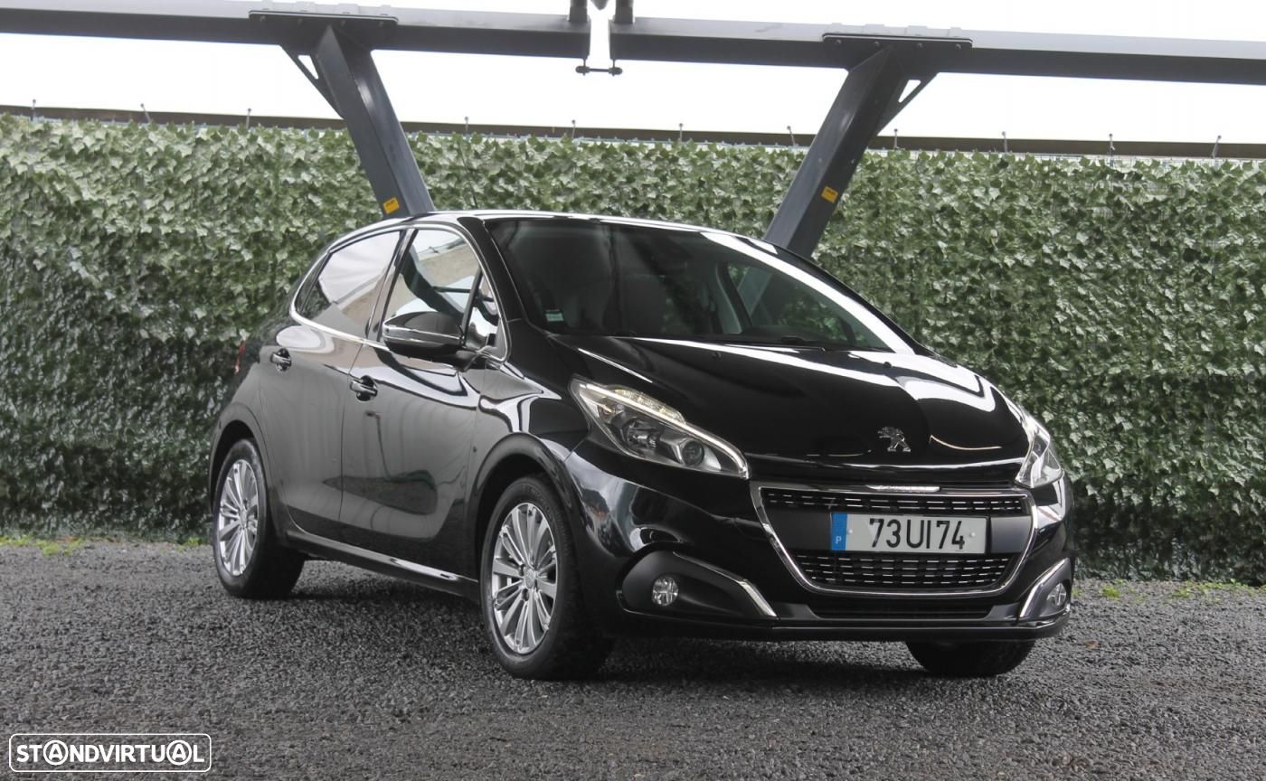 Peugeot 208 1.2 PureTech Allure - 1
