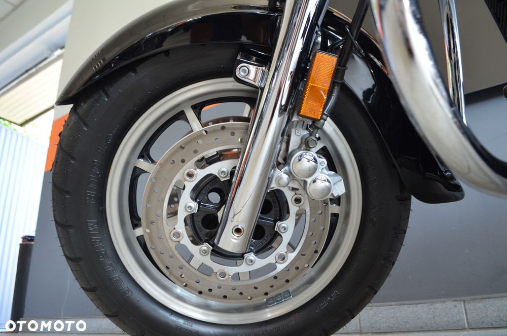 Yamaha Road Star - 27