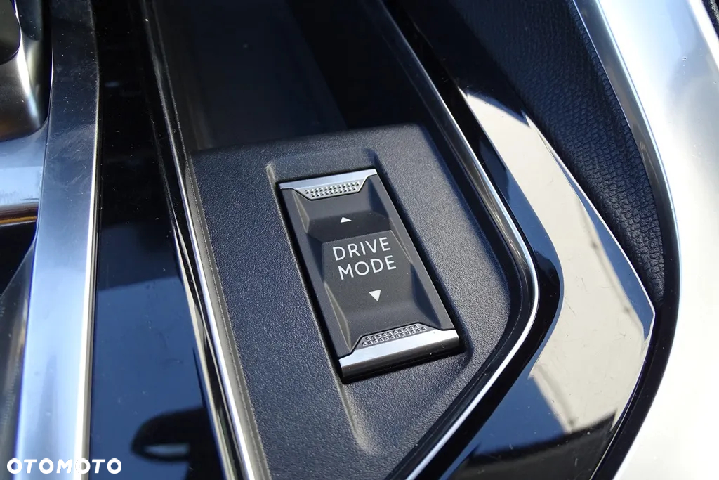 Peugeot 5008 2.0 BlueHDi Road Trip S&S EAT8 - 35