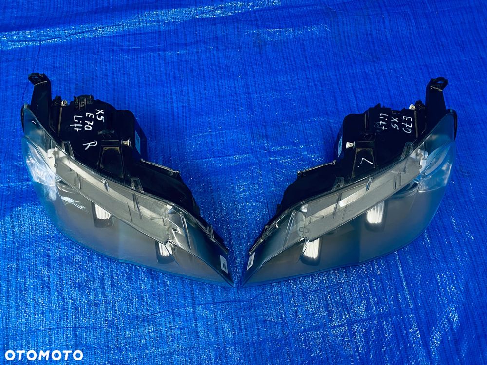 REFLEKTOR LAMPA LEWA PRAWA LEWY PRAWY PRZÓD PRZEDNIA XENON KSENON BI-XENON NIESKRĘTNY LCI BMW X5 E70 LIFT 11R ; 7240787 7240788 63117240787 63117240788 ORYGINAŁ EUROPA - 2